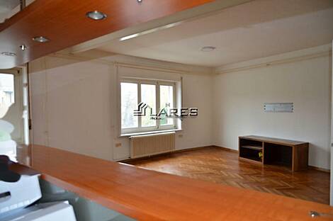 Трехкомнатная квартира в центре: 7