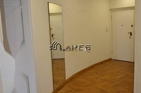 Трехкомнатная квартира в центре: 15