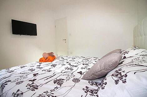 Гриньян, дом.: 4