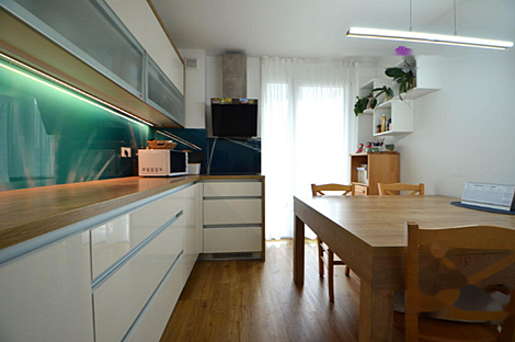 Апартаменты из двух комнат Шишка: 4