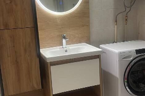 Апартаменты с тремя жилыми комнатами называются Шишка.: 2