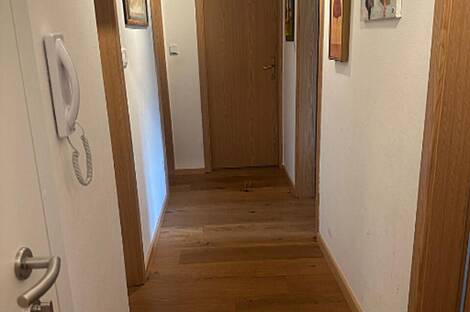 Апартаменты с тремя жилыми комнатами называются Шишка.: 4