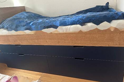 Апартаменты с тремя жилыми комнатами называются Шишка.: 11