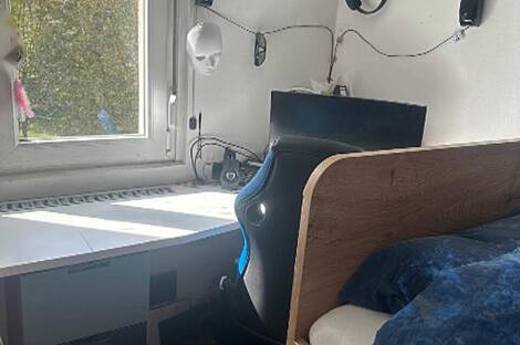 Апартаменты с тремя жилыми комнатами называются Шишка.: 14