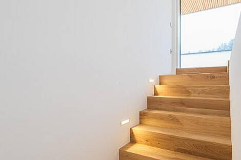 Жилье, включающее более пяти комнат, расположенное в районе Ново Подутик.: 11