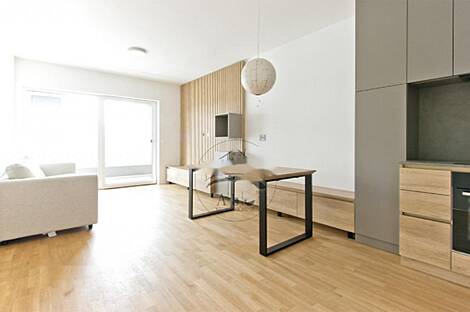 Новая Бежиград, квартира с 2.5 комнатами: 3