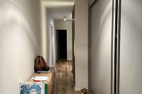 Трехкомнатная квартира с балконом: 11