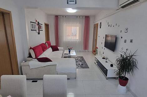 Квартира с тремя комнатами Бертоки: 4