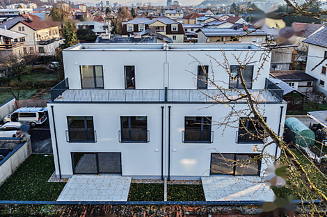 Дом на две семьи в Рожна Долина.: 1