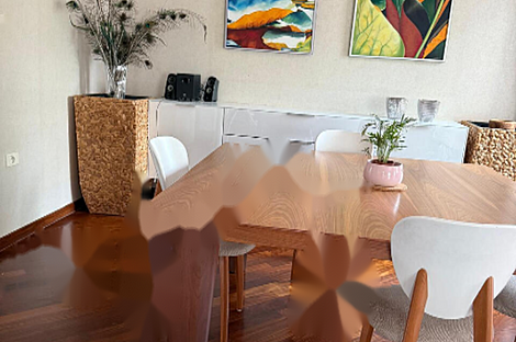 Здание с атриумом на Юрчкова улице.: 14