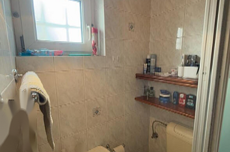 Здание с атриумом на Юрчкова улице.: 17