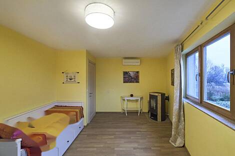 Здание с террасой в Новом Трново: 20