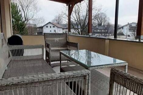 Здание с террасой в Новом Трново: 24