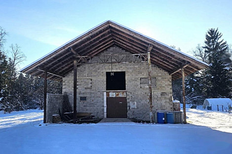 Ферма Любечна, двор.: 6