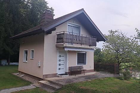 Крижищи-Трновци-Раковци, Корачице, дом.: 1