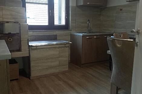 Дом, Ретье, Поток Лошки: 5