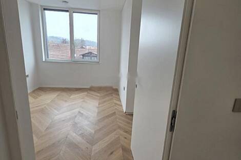 Квартира в Подутье с пятью и более комнатами: 21