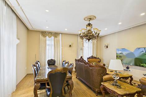 Пятикомнатная или более квартира в центре Любляны: 18