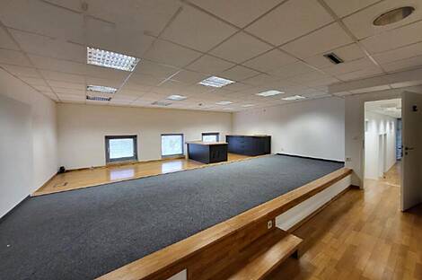 Офисное пространство в центральной части города: 8