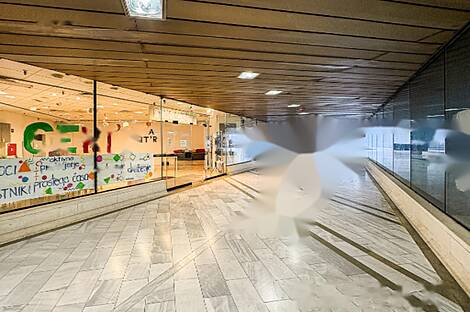 Коммерческая недвижимость в центральной части города: 19