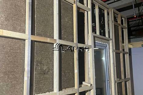 Торговое пространство в центре: 2