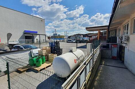 Некоммерческая недвижимость в Мосте: 11