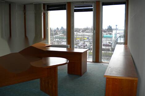 Тшрашска 132, офисное пространство: 3