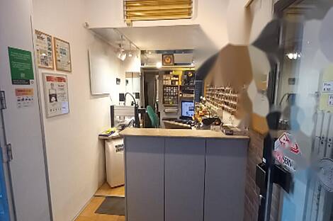 Бежиградское коммерческое здание: 7