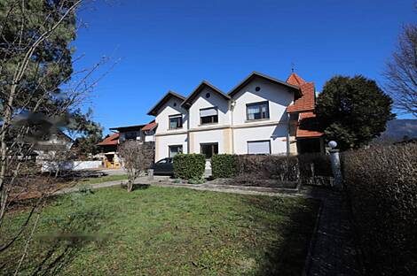 Здание, Брелье: 1