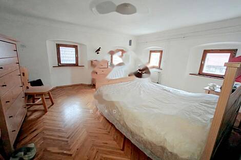 Жилище, Кропа: 16