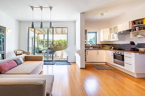 Изола Дом: 8