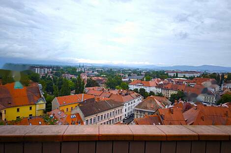 Пяти- и более комнатная квартира в центре: 5