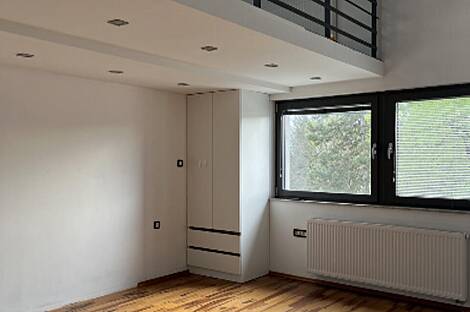 Четырехкомнатная квартира в районе Бежиград: 13