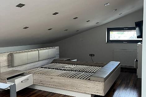 Четырехкомнатная квартира в районе Бежиград: 14