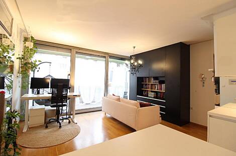 Шишка - это квартира с двумя комнатами: 6