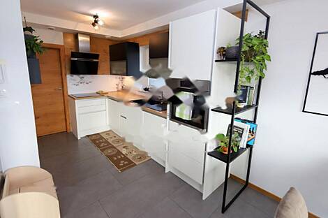 Четырехкомнатная квартира в Вич.: 5