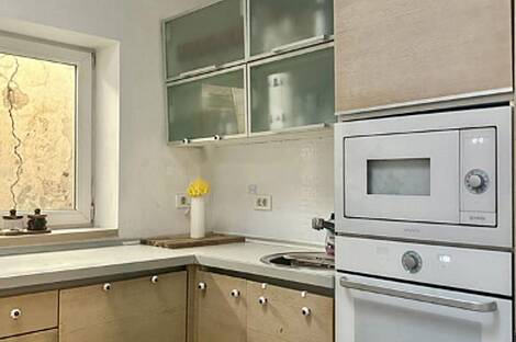 Центр, квартира с более чем 5 комнатами: 24