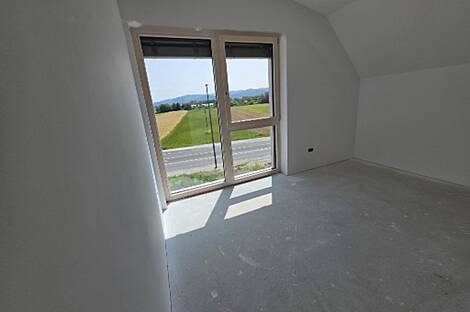 Квартира 4,5 комнат Новый Сентяков: 8