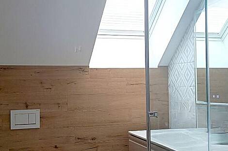 Блед, дом: 24