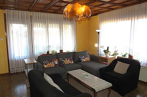 Здание с террасой в центре Изолы: 20