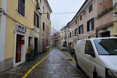 Дом в Изоле с террасой: 14