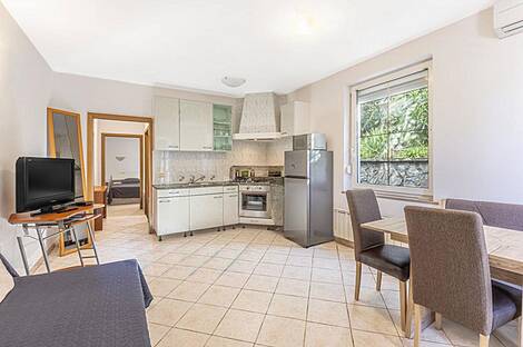 Жилище, Праде.: 21