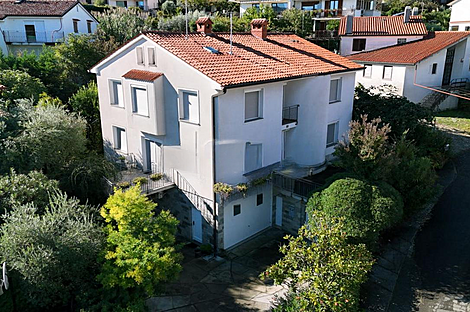 Изола, дом: 3