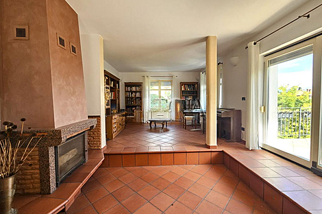 Изола, дом: 4