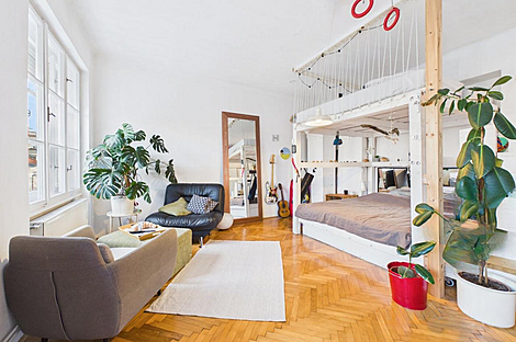 Центральное расположение, квартира с одной комнатой: 1