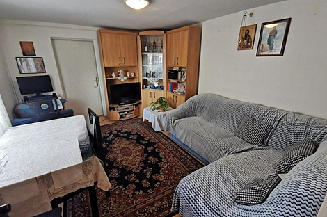 Квартира с тремя комнатами в Надгорице.: 1