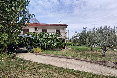 Жилище, Нова Вас над Драгоньей: 2