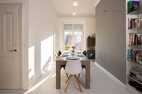 Квартира с четырьмя комнатами расположена в центре на улице Сломшкова.: 5