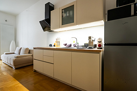 Жилье на улице Максовая 4: 4