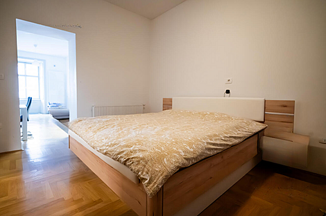 Жилье на улице Максовая 4: 6